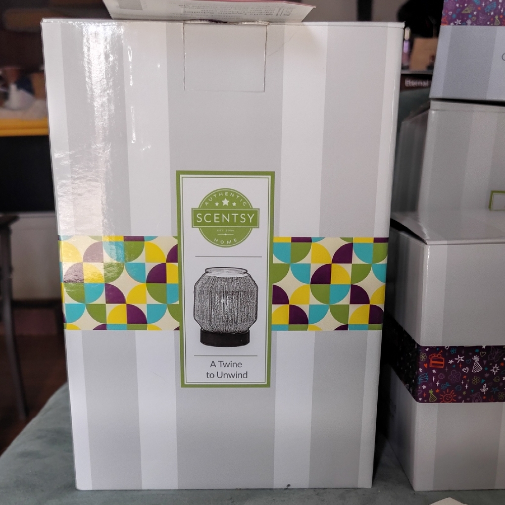 Scentsy Candle Holder with Vibrant Geometric Design